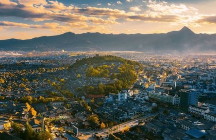 航拍麗江古城：這才是麗江古城的正確打開方式