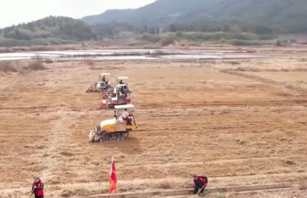 各地春耕備耕有序開(kāi)展 多措并舉備春耕