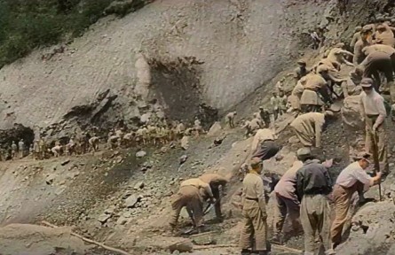 跨越世界屋脊！珍貴影像上色修復(fù)，看“兩路精神”是如何鑄成的