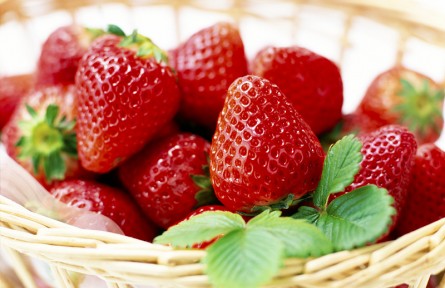 辟謠 | 多吃草莓會胖？個頭大是打了膨大劑？幫你解答