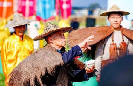 福建邵武：春社祈福 五谷豐登