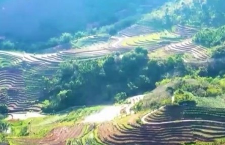 大美中國（2022年4月1日）