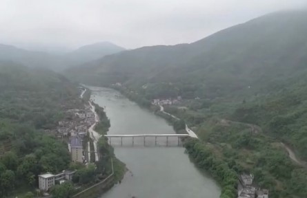 湖南：精準(zhǔn)調(diào)度水源 應(yīng)對旱情保灌溉