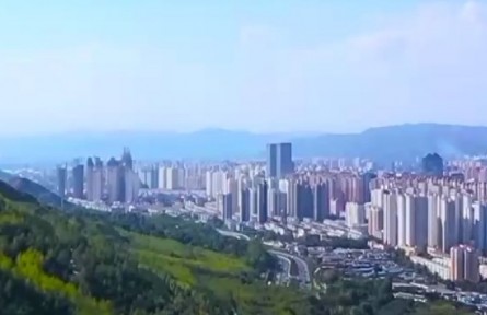 【二十大代表風采】張錦梅：扎根高原三十載 只為滿城花香來 馬玉山：以使命擔當引領行業(yè)尖端