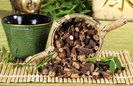 辟謠 | 生姜、何首烏、黑芝麻，真的能生發(fā)黑發(fā)嗎？