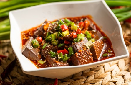 辟謠 | 吃啥補(bǔ)啥？這些說(shuō)法未必有道理