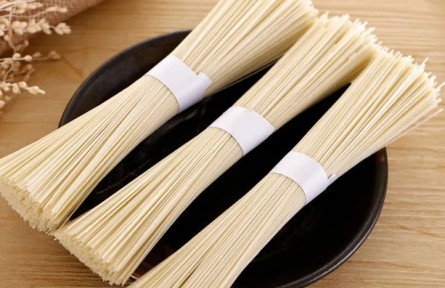 辟謠 | 煮面用冷水，還是熱水？