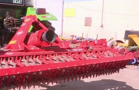 吉林：備耕正當(dāng)時 農(nóng)機(jī)檢修忙