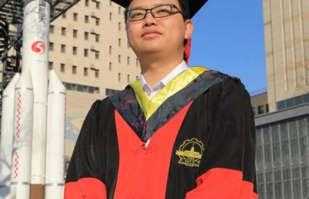 曾德永：“種水稻”，種上天