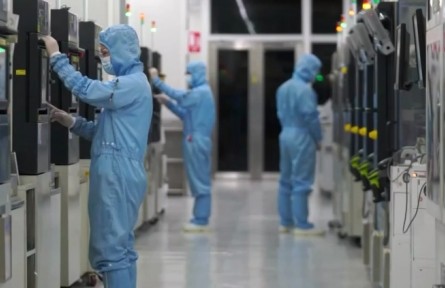 人社部：探索數(shù)字技術(shù)工程師認證 每年培訓(xùn)8萬人