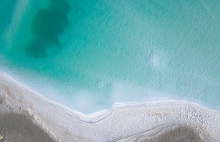 鹽湖為什么色彩斑斕？