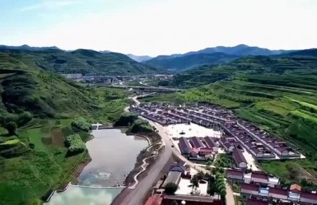 甘肅：培育壯大特色優(yōu)勢產(chǎn)業(yè) 夯實鄉(xiāng)村振興發(fā)展基礎(chǔ)