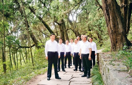 習(xí)近平：中國(guó)式現(xiàn)代化是強(qiáng)國(guó)建設(shè)、民族復(fù)興的康莊大道