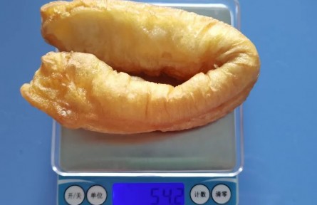 每天吃1根油條，身體會發(fā)生什么變化？油條中鋁含量真的超標？