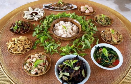 文化中國行|以茶入饌！到云南普洱“吃茶”