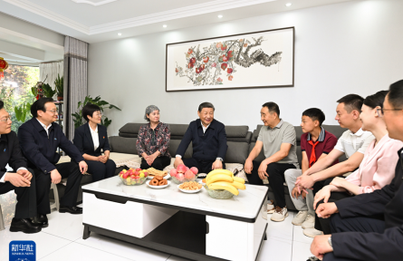 習(xí)近平在寧夏考察時(shí)強(qiáng)調(diào) 建設(shè)黃河流域生態(tài)保護(hù)和高質(zhì)量發(fā)展先行區(qū) 在中國式現(xiàn)代化建設(shè)中譜寫好寧夏篇章