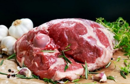 冬天到，羊肉俏，冬吃羊肉身體好！