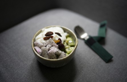 辟謠|“干噎酸奶”更有營養(yǎng)能減肥？