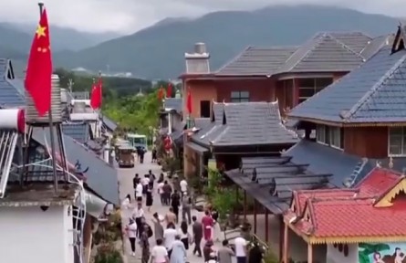 【真抓實(shí)干 打開改革發(fā)展新天地】新疆：鞏固拓展脫貧攻堅(jiān)成果 推進(jìn)鄉(xiāng)村全面振興 云南：推進(jìn)農(nóng)文旅融合 助力鄉(xiāng)村全面振興