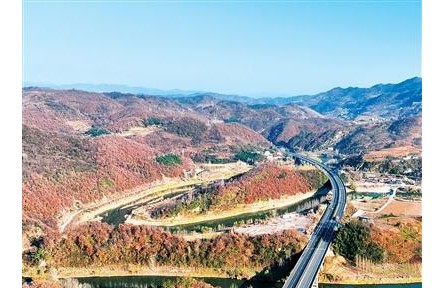 鄉(xiāng)村優(yōu)質(zhì)生活空間，啥模樣？